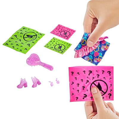 Barbie Color Reveal Renk Değiştiren Sürpriz Barbie Parti Serisi 4 GWC58