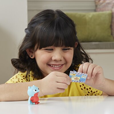 Uglydolls Sürpriz Kostümlü Bebek Super Lucky Bat E4543