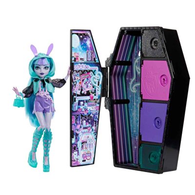 Monster High Gizemli Arkadaşlar 3.Seri Twyla HNF82