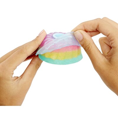 L.O.L. Tots Doğum Günü Pastası Bebeği