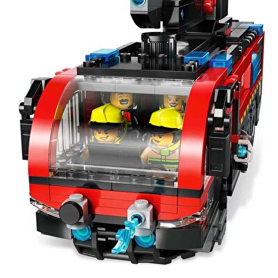 LEGO City Havaalanı İtfaiye Kamyonu 60499