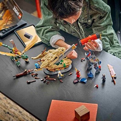 LEGO Ninjago Ejderha Kılıcı Savaşı 71871