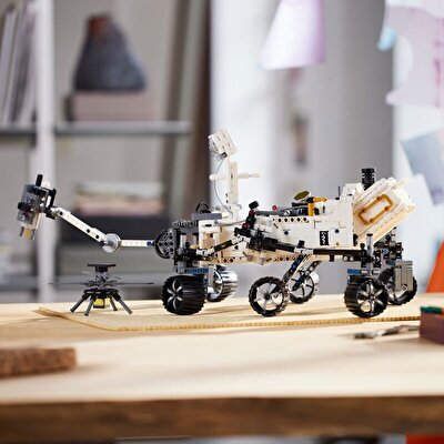 LEGO Technic NASA Mars Rover Perseverance 42158