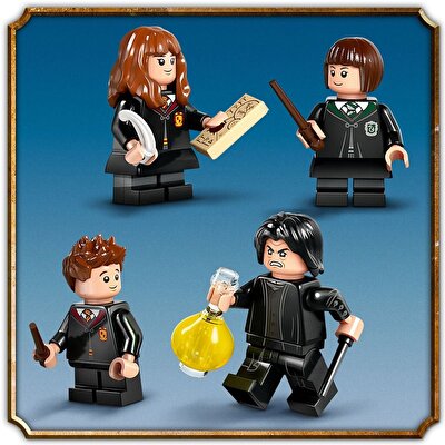 LEGO Harry Potter Hogwarts Şatosu: İksir Dersi 76431