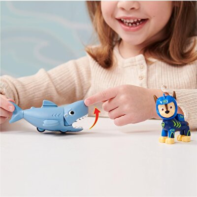 Paw Patrol Aqua Pups Rocky Sawfi̇sh Chase And Shark