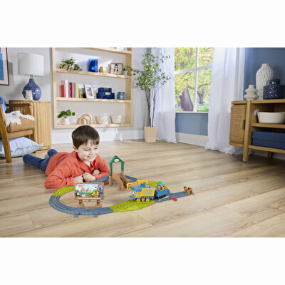 Thomas ve Arkadaşları Motorlu Tren Seti Friends at Work JCY75