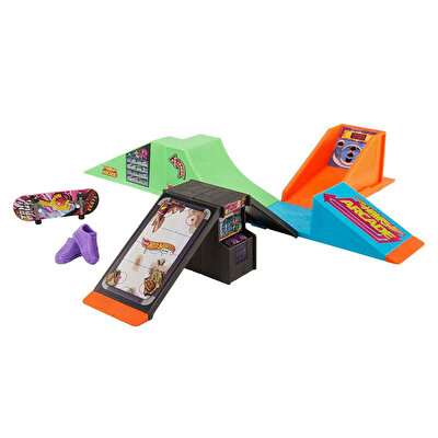 Hot Wheels Skate Parmak Kaykay Macerasına Başlangıç Seti Arcade Skatepark