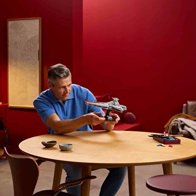 LEGO Star Wars Venatör Sınıfı Saldırı Kruvazörü 75441