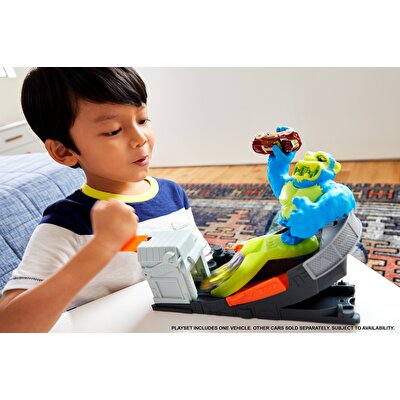 Hot Wheels Yaratık Macerası Oyun Seti Serisi Zehirli Goril Saldırısı GTT66