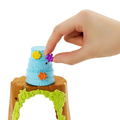 Barbie ve Chelsea Kayıp Doğum Günü Parti Eğlencesi Oyun Seti GTM84