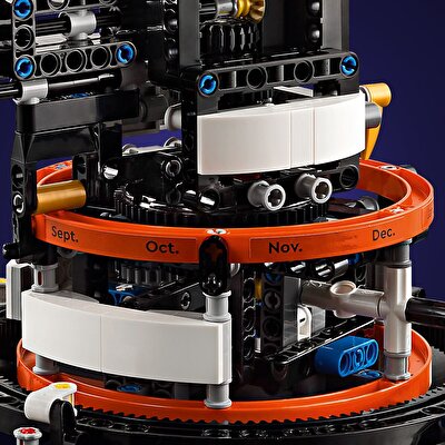 LEGO Technic Dünya ve Ay Yörüngesi 42179