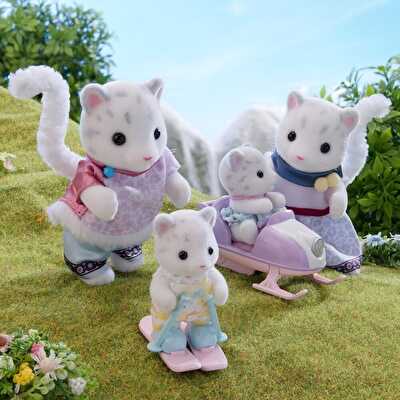 Sylvanian Families Kar Leoparı Ailesi