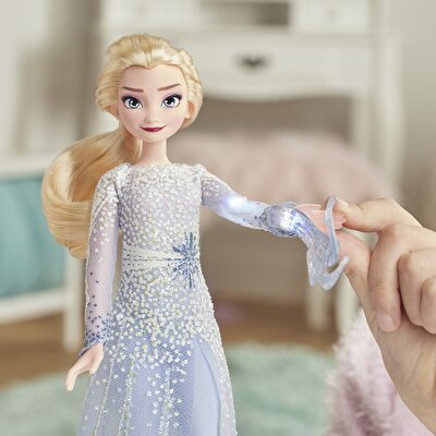 Disney Frozen 2 Sihirli Güçleriyle Elsa E8569