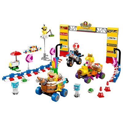 LEGO Super Mario: Mario Kart – Baby Peach ve Grand Prix Seti 72036