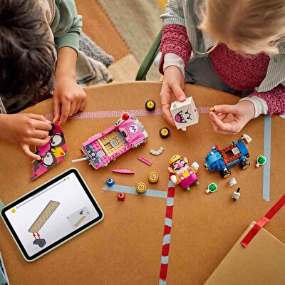 LEGO Super Mario: Mario Kart Wario ve King Boo 72038