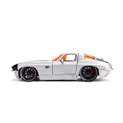 1:24 Jada 1963 Chevy Corvette Wave 2
