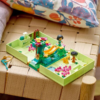 LEGO® Disney Antonio’nun Sihirli Kapısı 43200