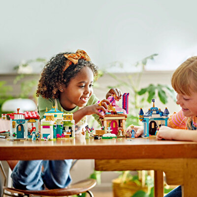 LEGO Disney Prensesi Pazar Macerası 43246