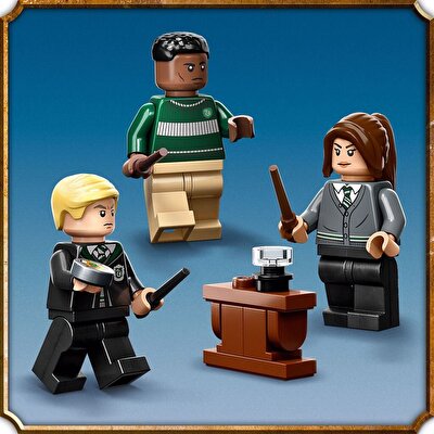 LEGO Harry Potter Slytherin Binası Bayrağı 76410