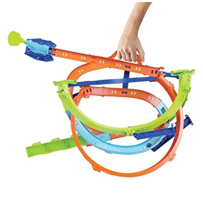 Hot Wheels Bumerang Çemberli Yarış Pisti HTK16