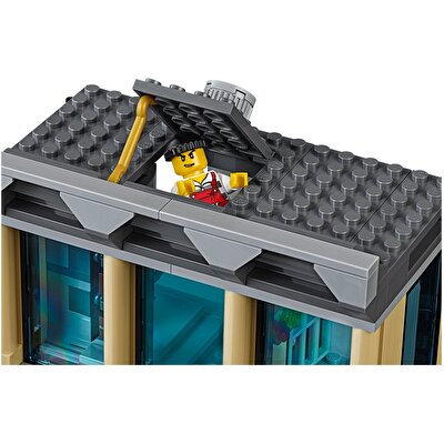 LEGO® City Buldozer Soygunu