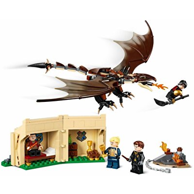 LEGO® Harry Potter Macar Boynuzkuyruk Üçbüyücü Turnuvası 75946
