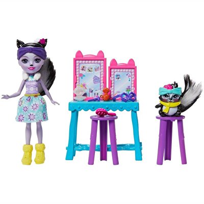 Enchantimals Tatil Temalı Oyun Setleri Tavşancık Blooms Bebek GJX34