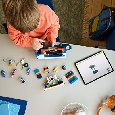 LEGO Sonic the Hedgehog Sonic Takımı Komuta Kamyonu 77006