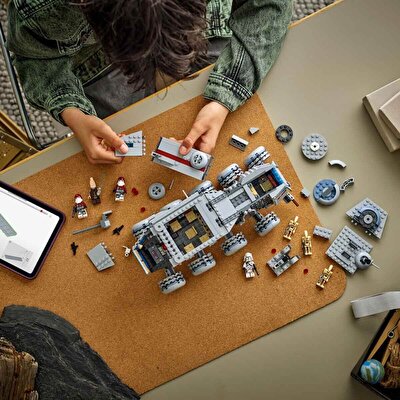 LEGO Star Wars: Klon Savaşları Cumhuriyet Juggernaut 75413