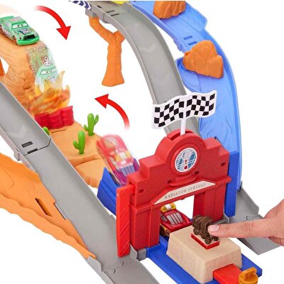 Disney Pixar Cars Piston Kupası Akrobasi Hız Pisti Oyun Seti JHL42