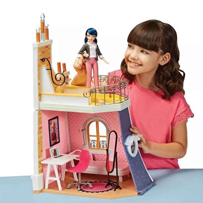 Miraculous Ladybug Marinette'in 2'si 1 Arada Oyun Seti