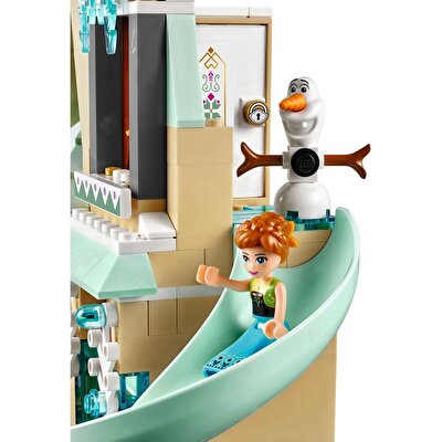 LEGO® Disney Prenses Arendelle Şatosu Kutlaması