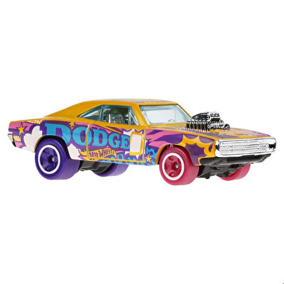 Hot Wheels Tekli Arabalar 70 Dodge Charger R/T HTB76