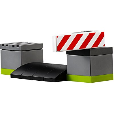 LEGO® Juniors Polis Kamyoneti Takibi