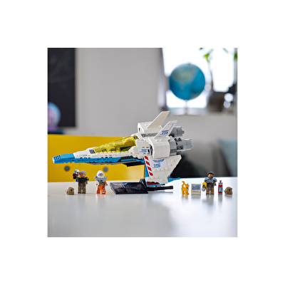 LEGO Disney And Pixar's Lightyear XL-15 Uzay Gemisi 76382