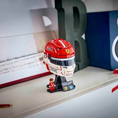 LEGO Editions Scuderia Ferrari HP Charles Leclerc Kaskı 43014