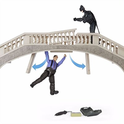 DC Batman Movie Moments Batman Batcave Aksiyon Figür Seti