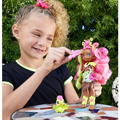 Cave Club Karakterleri Pembe Saçlı Fernessa Bebek GNL85