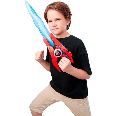 Quantum Heroes Dinoster Lucio'nun Kılıcı