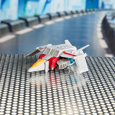 Transformers Cyberworld Cyber Changers Dönüşebilen Starscream G1044