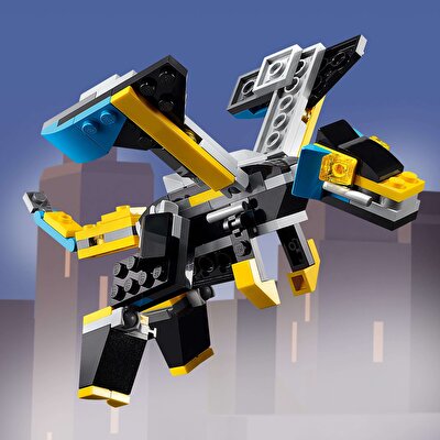 LEGO® Creator 3’ü 1 Arada Süper Robot 31124