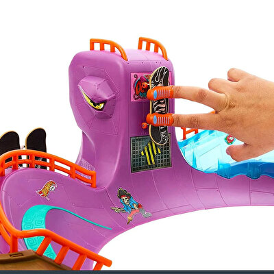 Hot Wheels Skate Ahtapot Kaykay Parkı Oyun Seti HMK01