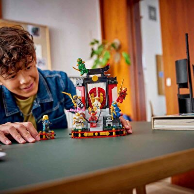 LEGO Ninjago Ninja Karakteri Sergileme Modeli 15. Yıl Dönümü 71866