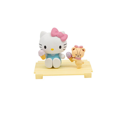 Hello Kitty ve Oyun Arkadaşı Sürpriz Figür