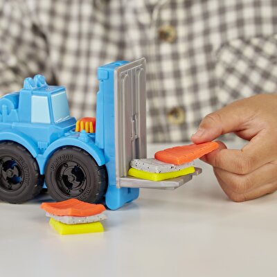 Play-Doh Çalışkan Vinç ve Forklift E5400