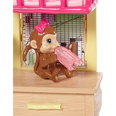 Barbie ve Meslekleri Oyun Setleri Veteriner DVG11