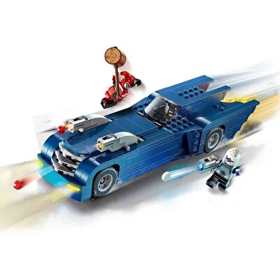 LEGO DC Batman: Batmobile ile Batman