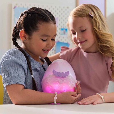 Hatchimals Alive Mystery Hatch Pufficorn