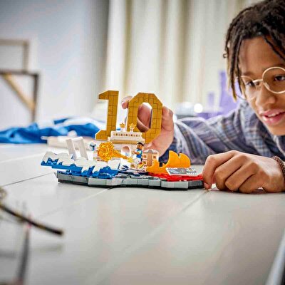 LEGO Editions Kylian Mbappe Unutulmaz Futbol Anları 43013