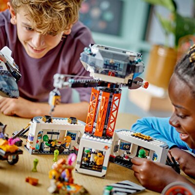 LEGO City Uzay Üssü ve Roket Fırlatma Rampası 60434